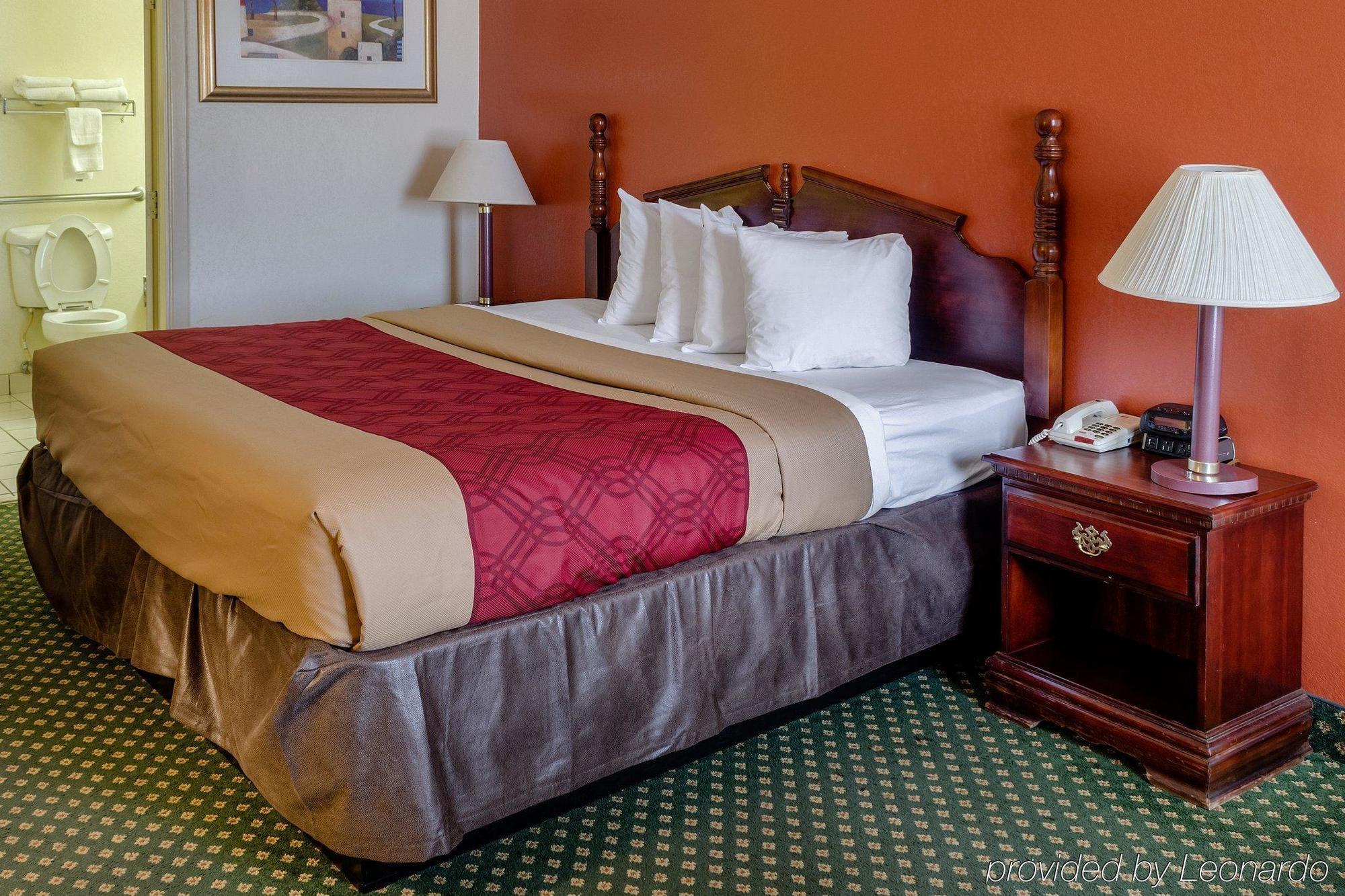 Econo Lodge Inn & Suites Philadelphia Luaran gambar