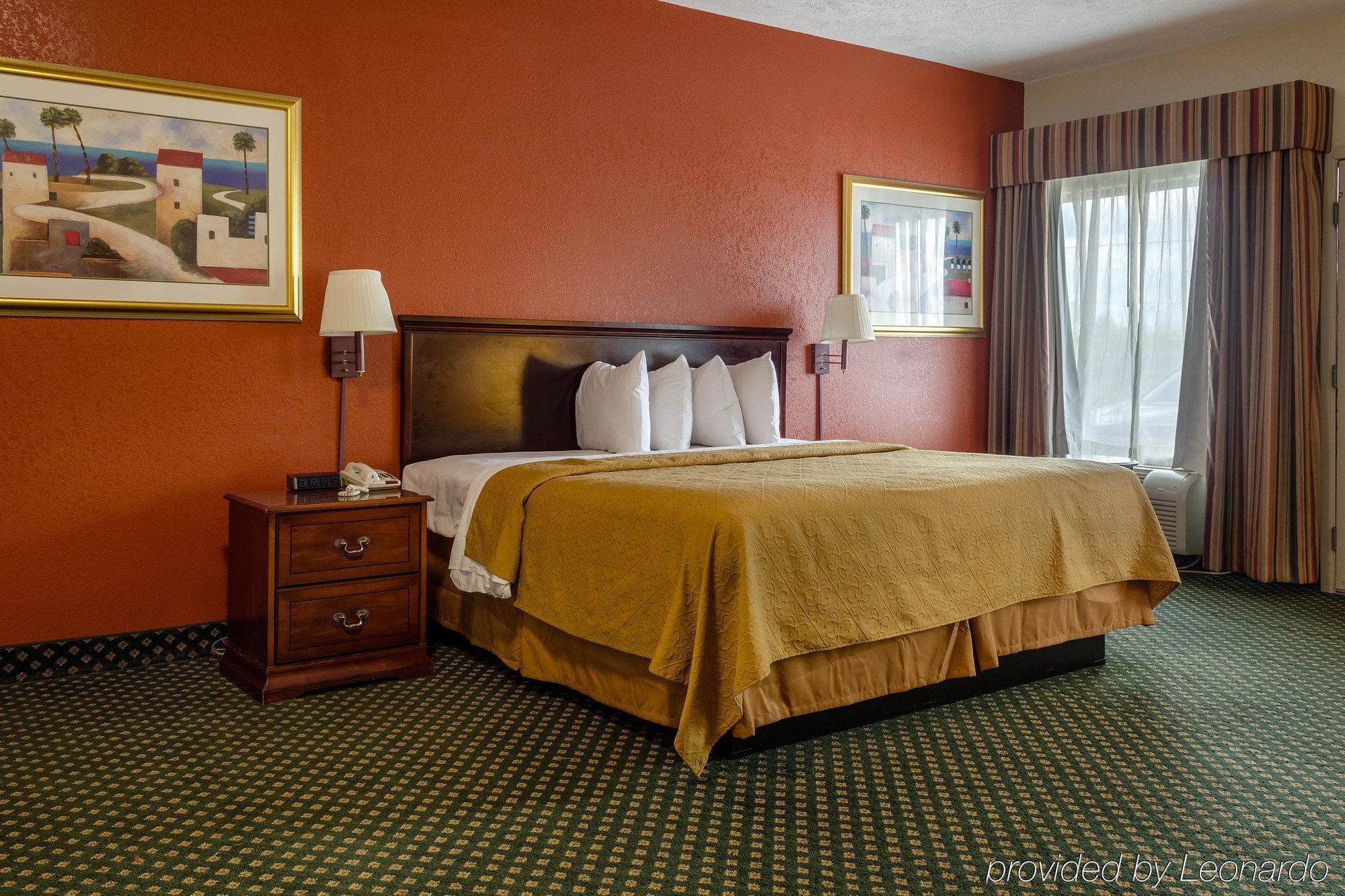 Econo Lodge Inn & Suites Philadelphia Luaran gambar
